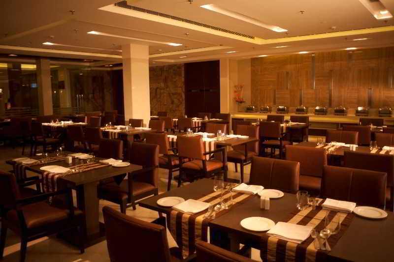 Hotel Vibe By The Lalit Traveller Faridabad Esterno foto