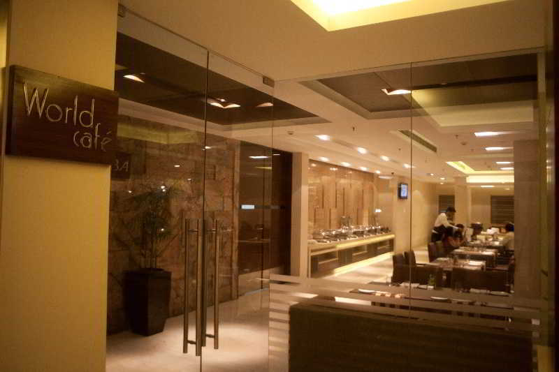 Hotel Vibe By The Lalit Traveller Faridabad Esterno foto