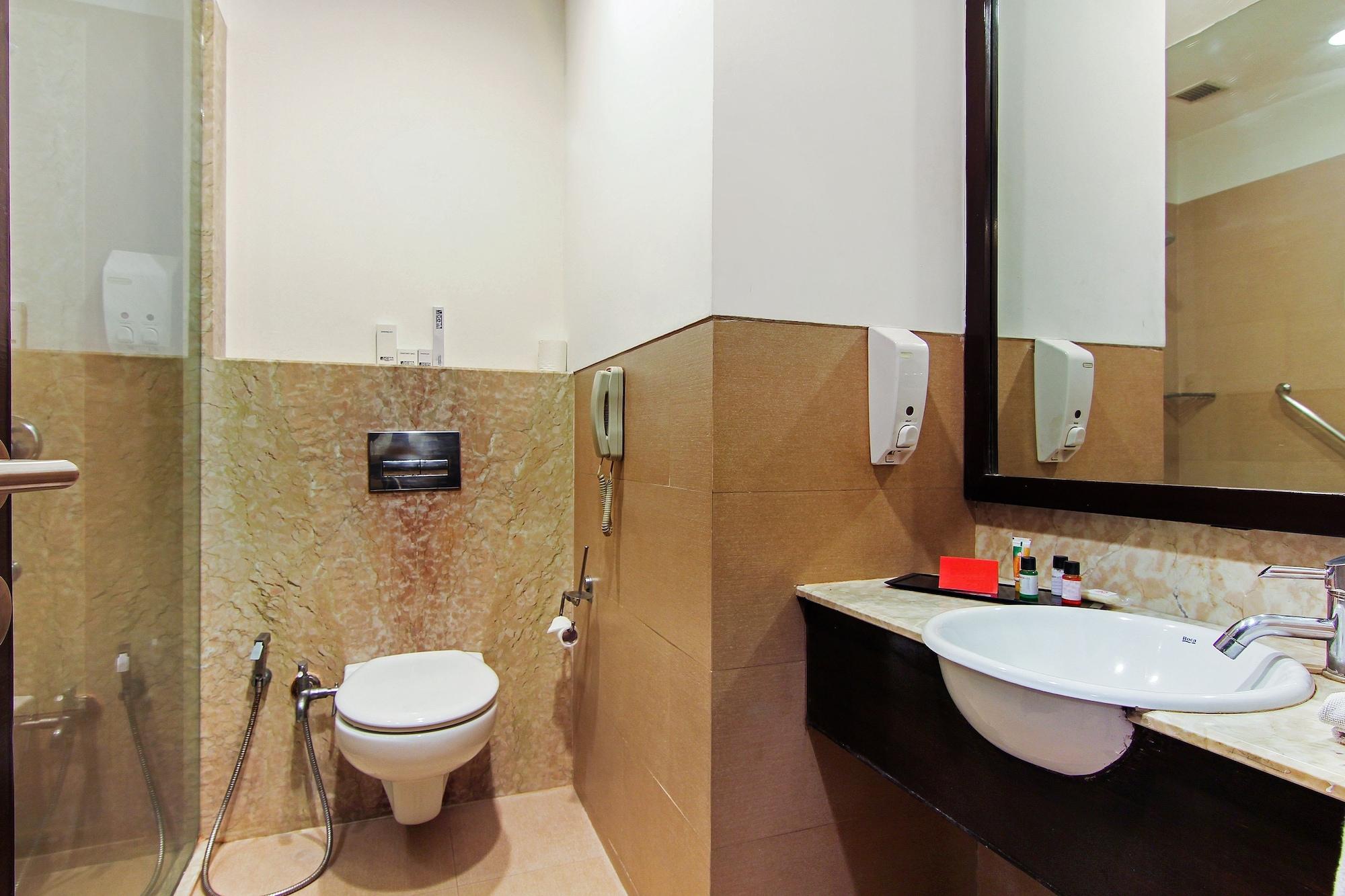 Hotel Vibe By The Lalit Traveller Faridabad Esterno foto