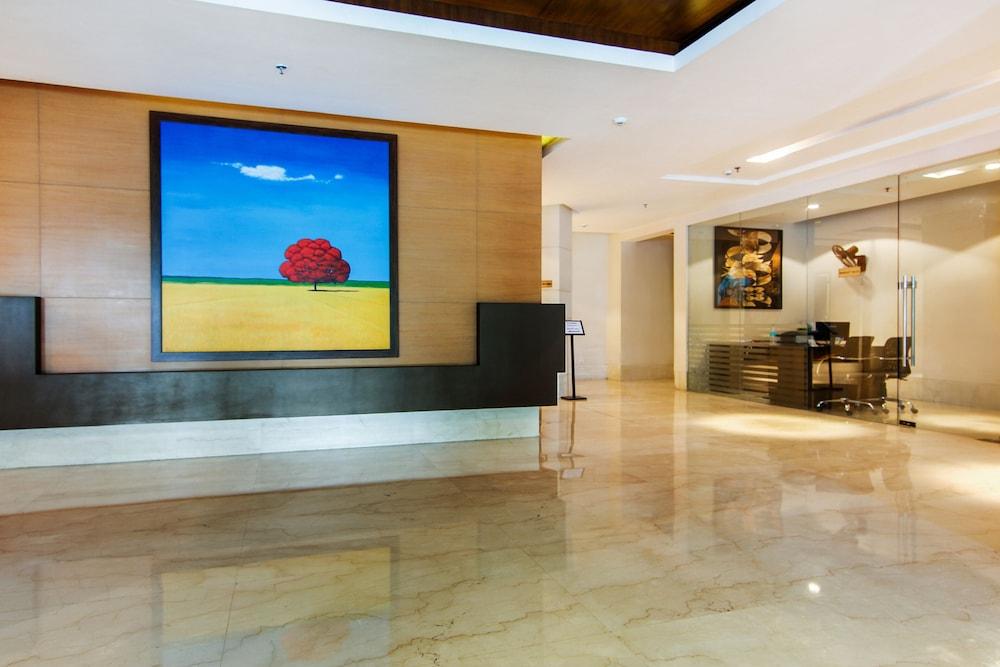 Hotel Vibe By The Lalit Traveller Faridabad Esterno foto