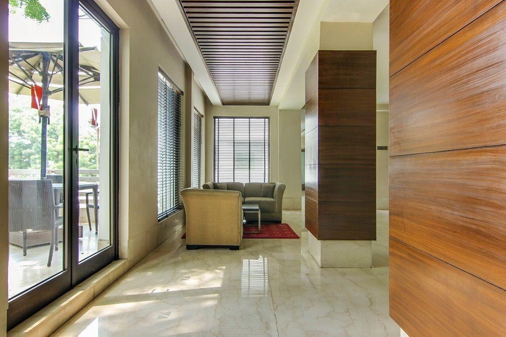 Hotel Vibe By The Lalit Traveller Faridabad Esterno foto