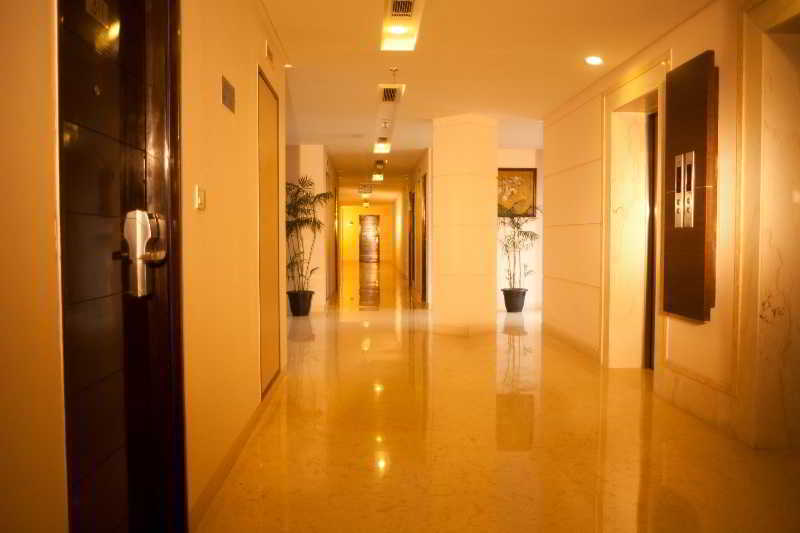 Hotel Vibe By The Lalit Traveller Faridabad Esterno foto
