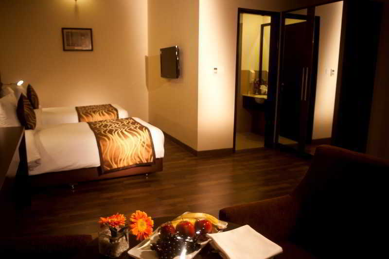 Hotel Vibe By The Lalit Traveller Faridabad Esterno foto